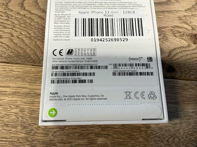 Apple iphone 13 mini 128gb rood - afbeelding 9 van  9
