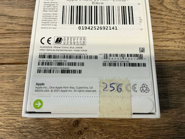 Apple iphone 13 mini 256gb blauw - afbeelding 1 van  2