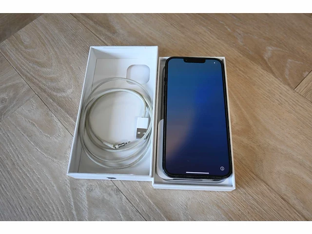 Apple iphone 14 midnight 128gb a2882 mobiele telefoon - afbeelding 3 van  4