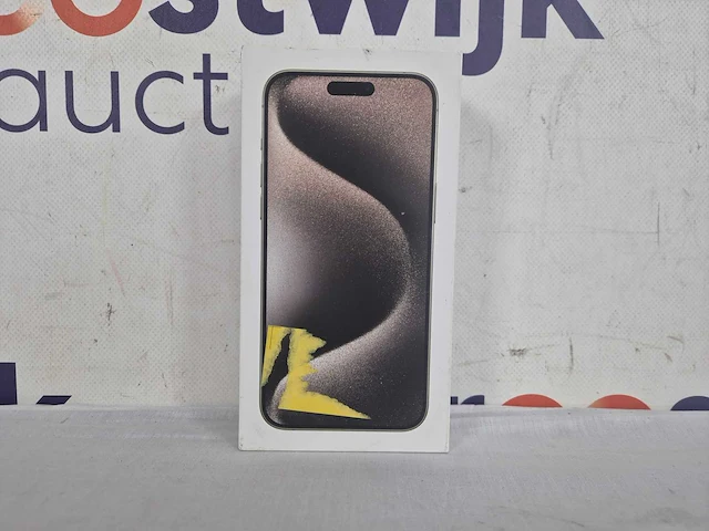 Apple iphone 15 pro max - 256gb - naturel titanium - afbeelding 2 van  3