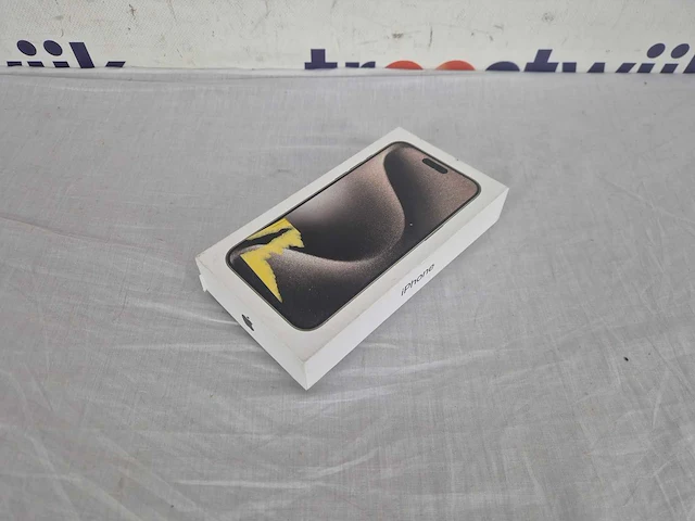 Apple iphone 15 pro max - 256gb - naturel titanium - afbeelding 3 van  3