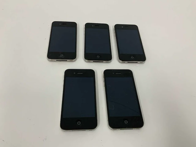 Apple iphone 4s 16gb zwart md235dn/a (5x) - afbeelding 2 van  3