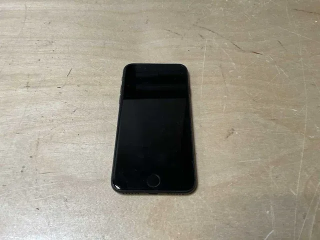 Apple iphone 7 - a1778 - afbeelding 1 van  2