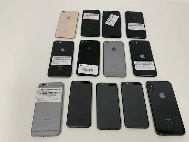 Apple iphone 7 256gb black - mn972zd/a (fmi) (13x) - afbeelding 3 van  3