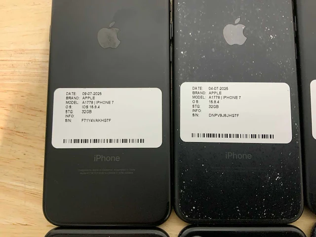 Apple iphone 7 smartphone (18x) - afbeelding 3 van  11