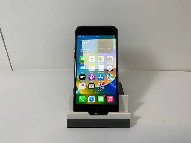 Apple iphone 8 - 64 gb - space gray - afbeelding 1 van  4