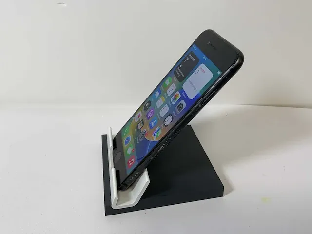 Apple iphone 8 - 64 gb - space gray - afbeelding 2 van  4
