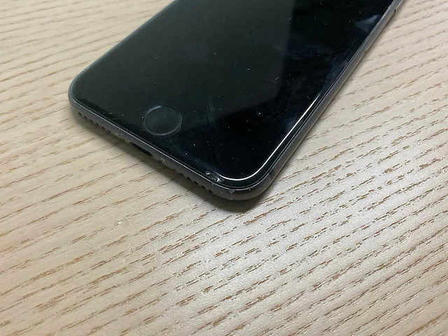 Apple iphone 8 64gb mobiele telefoon - afbeelding 4 van  10