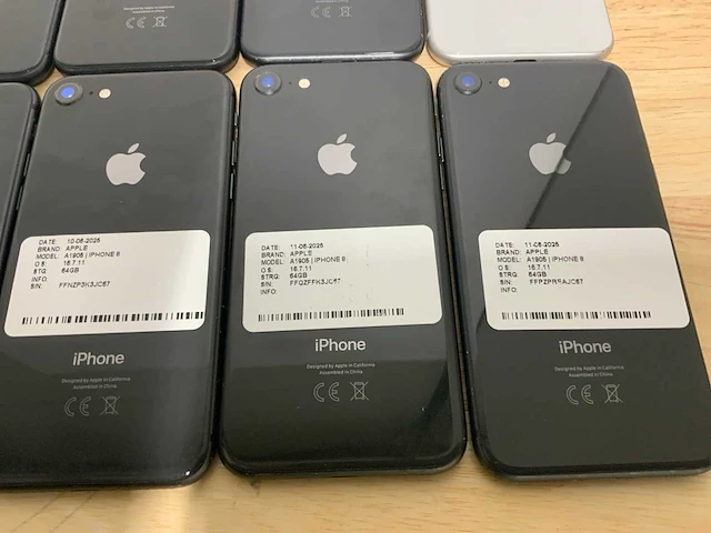 Apple iphone 8 a1905 mobiele telefoon (14x) - afbeelding 5 van  10