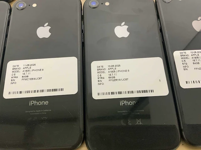 Apple iphone 8 a1905 mobiele telefoon (14x) - afbeelding 6 van  10