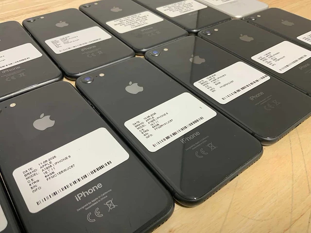 Apple iphone 8 a1905 mobiele telefoon (14x) - afbeelding 9 van  10