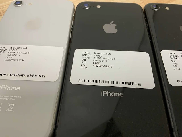 Apple iphone 8 a1905 mobiele telefoon (5x) - afbeelding 4 van  7