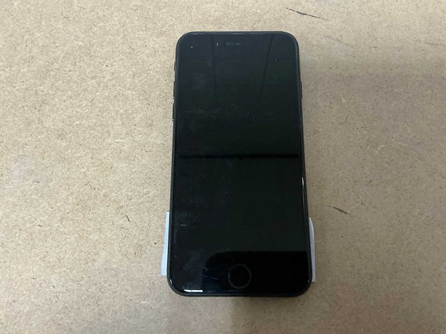 Apple iphone se 2020 64gb a2296 - afbeelding 2 van  3