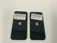 Apple iphone se (2020): 64gb black - mx9r2zd/a (2x) - afbeelding 3 van  3