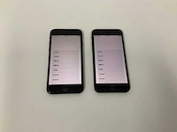 Apple iphone se (2020): 64gb black - mx9r2zd/a (2x) - afbeelding 1 van  3