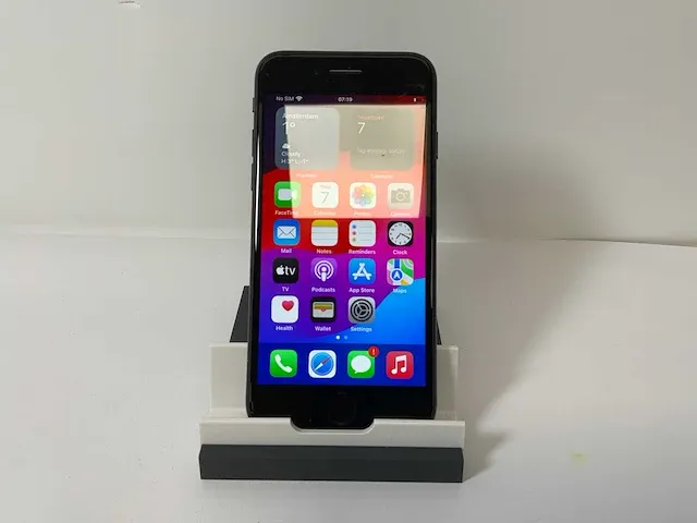 Apple iphone se 2nd gen - 64 gb - black - afbeelding 1 van  4