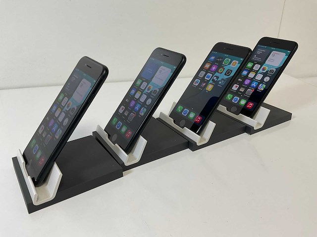 Apple iphone se 3rd gen - 128 gb - midnight (4x) - afbeelding 5 van  6