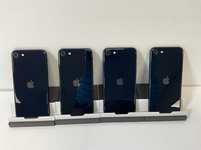 Apple iphone se 3rd gen - 128 gb - midnight (4x) - afbeelding 6 van  6