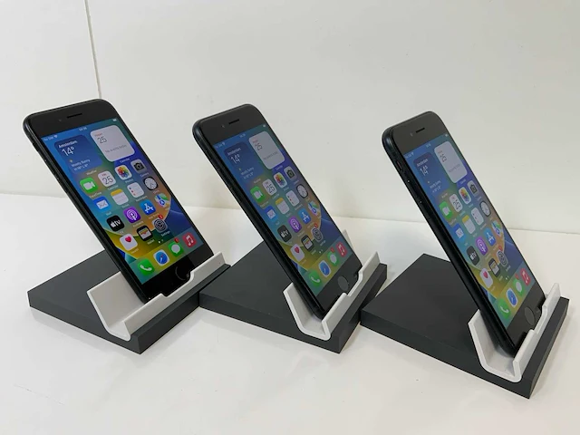 Apple iphone se 3rd gen - 64 gb - midnight (3x) - afbeelding 2 van  4