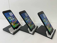 Apple iphone se 3rd gen - 64 gb - midnight (3x) - afbeelding 2 van  4