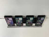 Apple iphone se 3rd gen - 64 gb - midnight (4x) - afbeelding 2 van  6