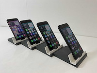 Apple iphone se 3rd gen - 64 gb - midnight (4x) - afbeelding 4 van  6