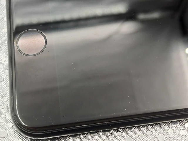 Apple iphone se (64gb, black) - afbeelding 3 van  6