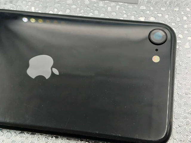 Apple iphone se (64gb, black) - afbeelding 5 van  6