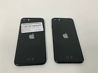 Apple iphone se(2020) 2nd gen 64gb black (2x) - afbeelding 3 van  3