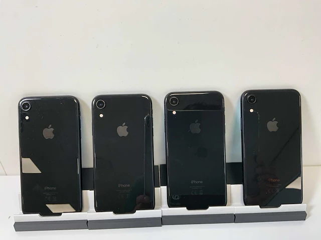 Apple iphone xr - 64 gb - black (4x) - afbeelding 5 van  5