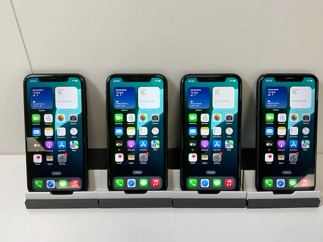 Apple iphone xr - 64 gb - black (4x) - afbeelding 1 van  5