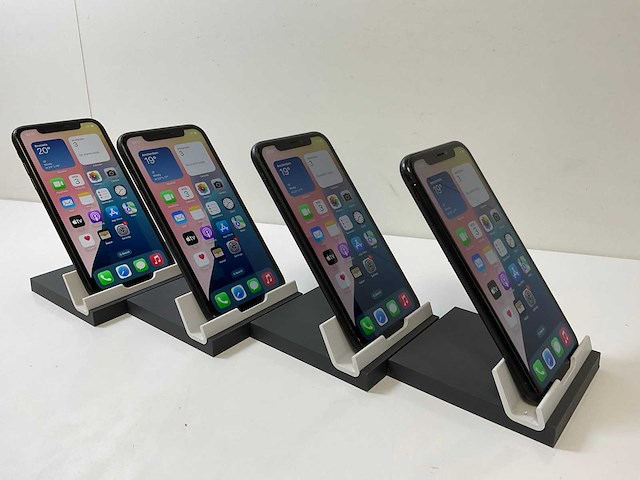 Apple iphone xr - 64 gb - black (4x) - afbeelding 4 van  6