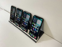 Apple iphone xr - 64 gb - black (4x) - afbeelding 3 van  6