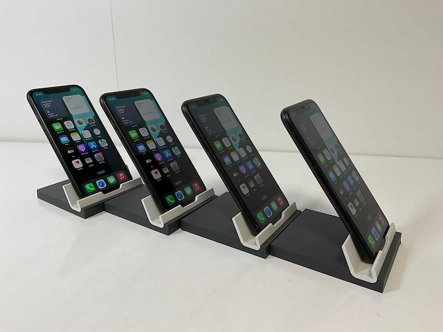 Apple iphone xr - 64 gb - black (4x) - afbeelding 4 van  6