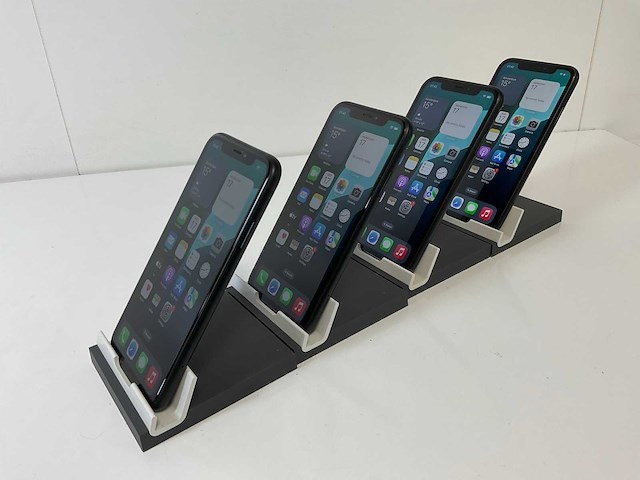 Apple iphone xr - 64 gb - black (4x) - afbeelding 5 van  6