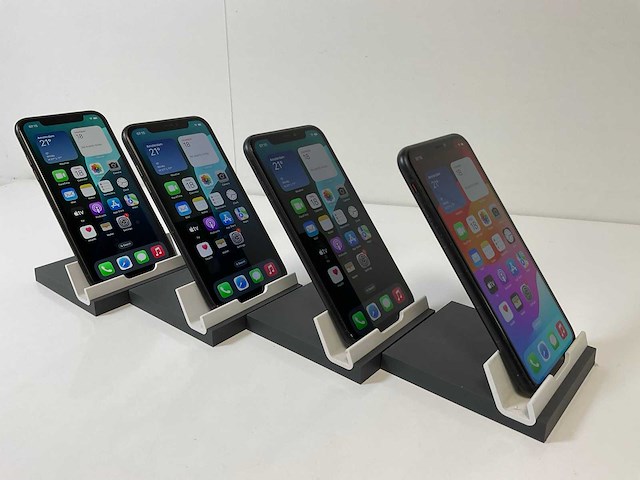 Apple iphone xr - 64 gb - black (4x) - afbeelding 4 van  6