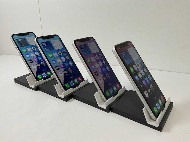 Apple iphone xr - 64 gb - white (4x) - afbeelding 4 van  6