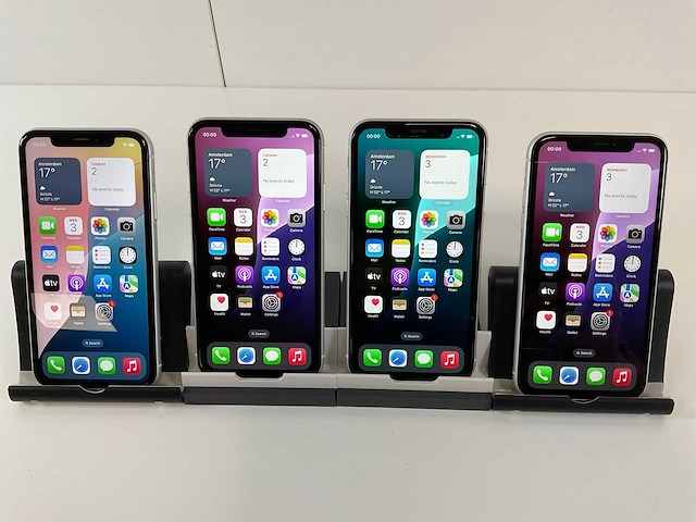 Apple iphone xr - 64 gb - white (4x) - afbeelding 1 van  5