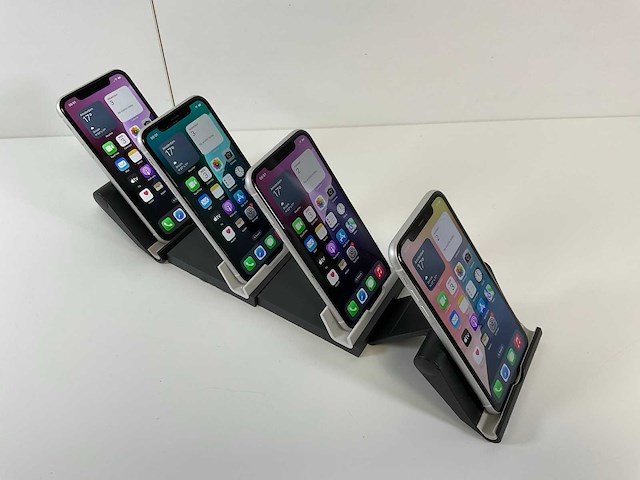 Apple iphone xr - 64 gb - white (4x) - afbeelding 4 van  5