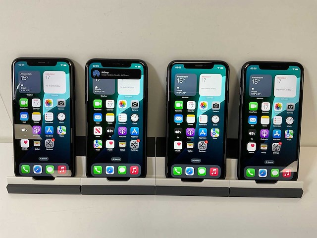 Apple iphone xr - 64 gb / 128 gb - black (4x) - afbeelding 1 van  6