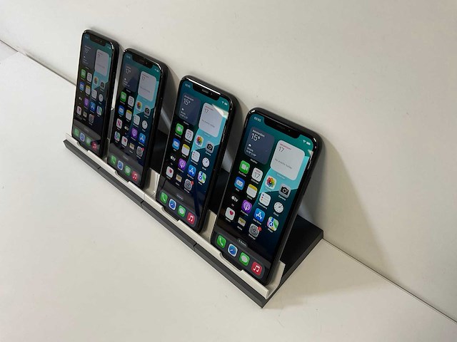 Apple iphone xr - 64 gb / 128 gb - black (4x) - afbeelding 3 van  6