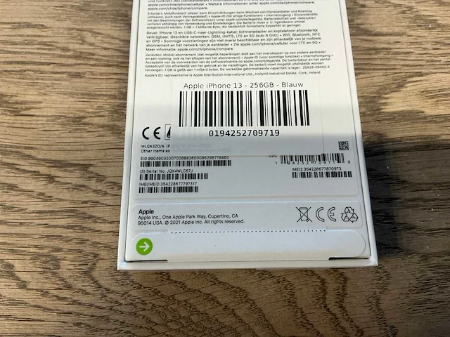 Apple iphone13 256gb blauw - afbeelding 4 van  4
