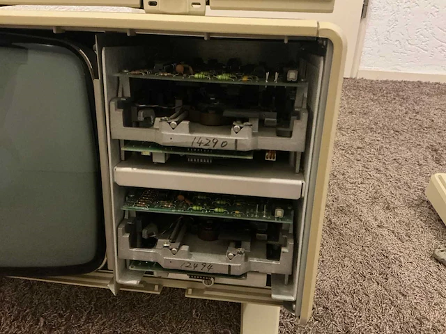 Apple lisa model 1 computer - afbeelding 16 van  58