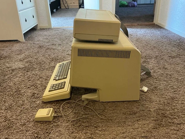 Apple lisa model 1 computer - afbeelding 34 van  58