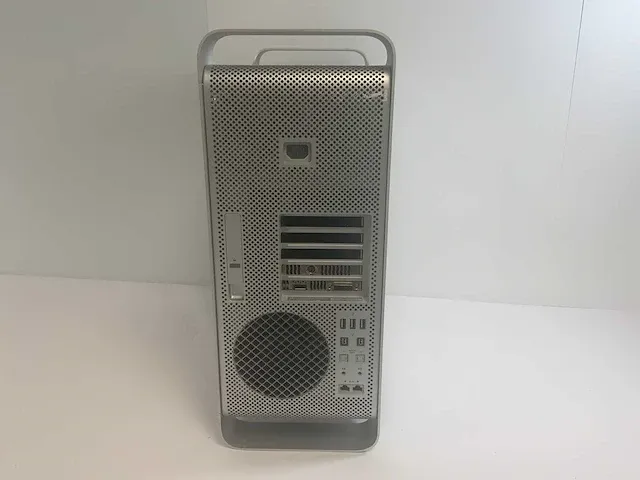 Apple mac pro 4.1, xeon(r) e5520, 24 gb ram, 4 tb hdd, nvidia quadro 4000 2 gb workstation - afbeelding 3 van  4
