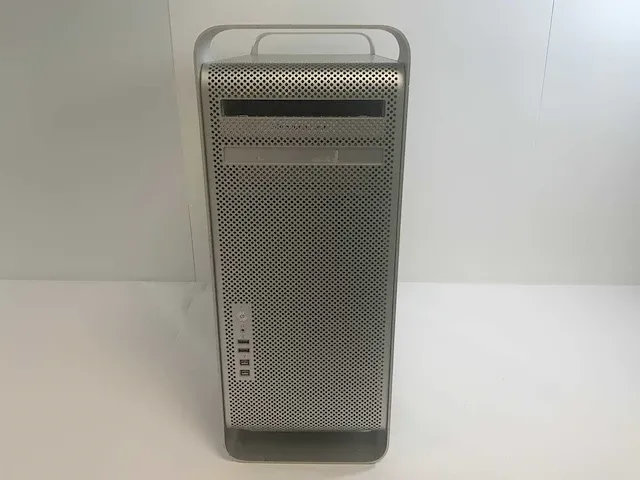 Apple mac pro 5.1, xeon(r) w3680, 32 gb ram, 1 tb hdd, nvidia quadro 4000 2 gb workstation - afbeelding 1 van  4