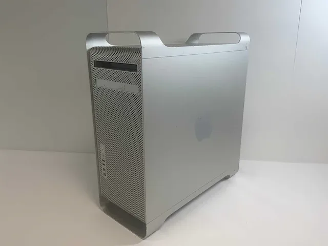 Apple mac pro 5.1, xeon(r) w3680, 32 gb ram, 1 tb hdd, nvidia quadro 4000 2 gb workstation - afbeelding 2 van  4