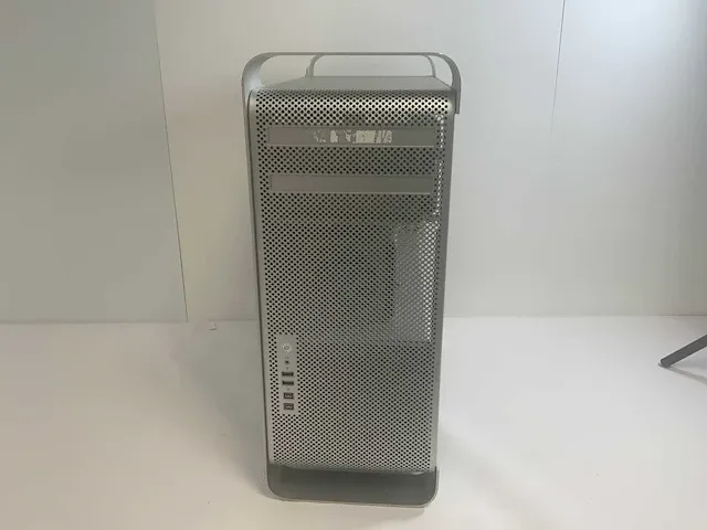 Apple mac pro 5.1, xeon(r) w3680, 32 gb ram, 1.250 tb, amd radeon hd 5770 1 gb workstation - afbeelding 1 van  4