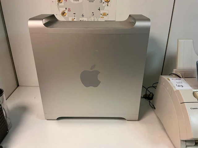 Apple mac pro desktop - afbeelding 2 van  4
