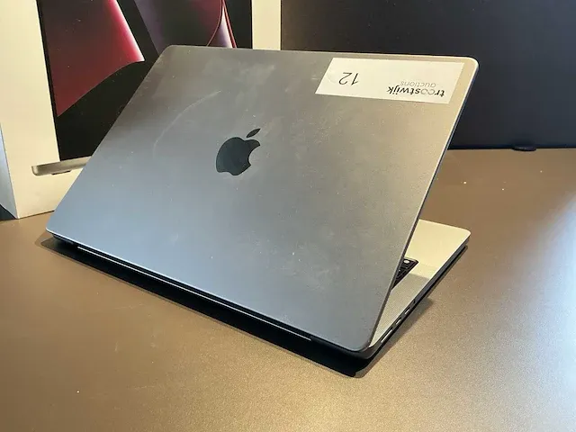 Apple macbook 14 inch (a2779) laptop - afbeelding 5 van  7